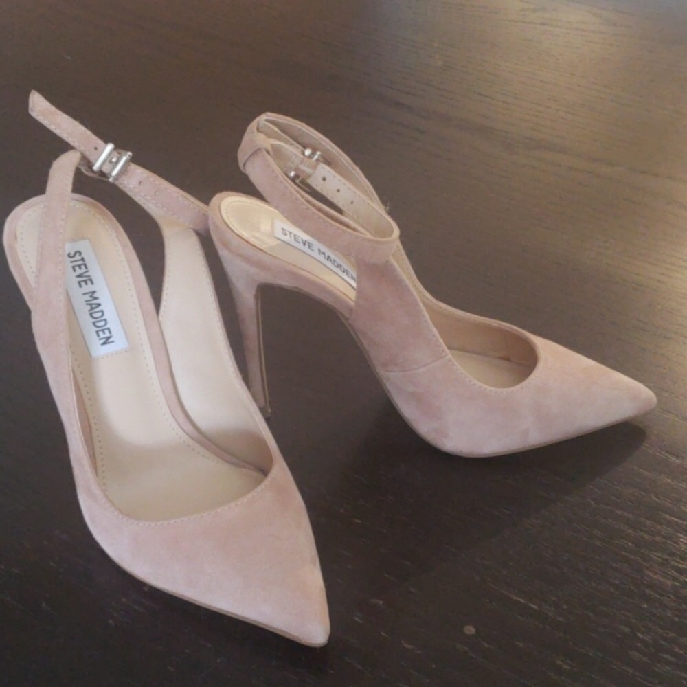Steve Madden dinero size 5